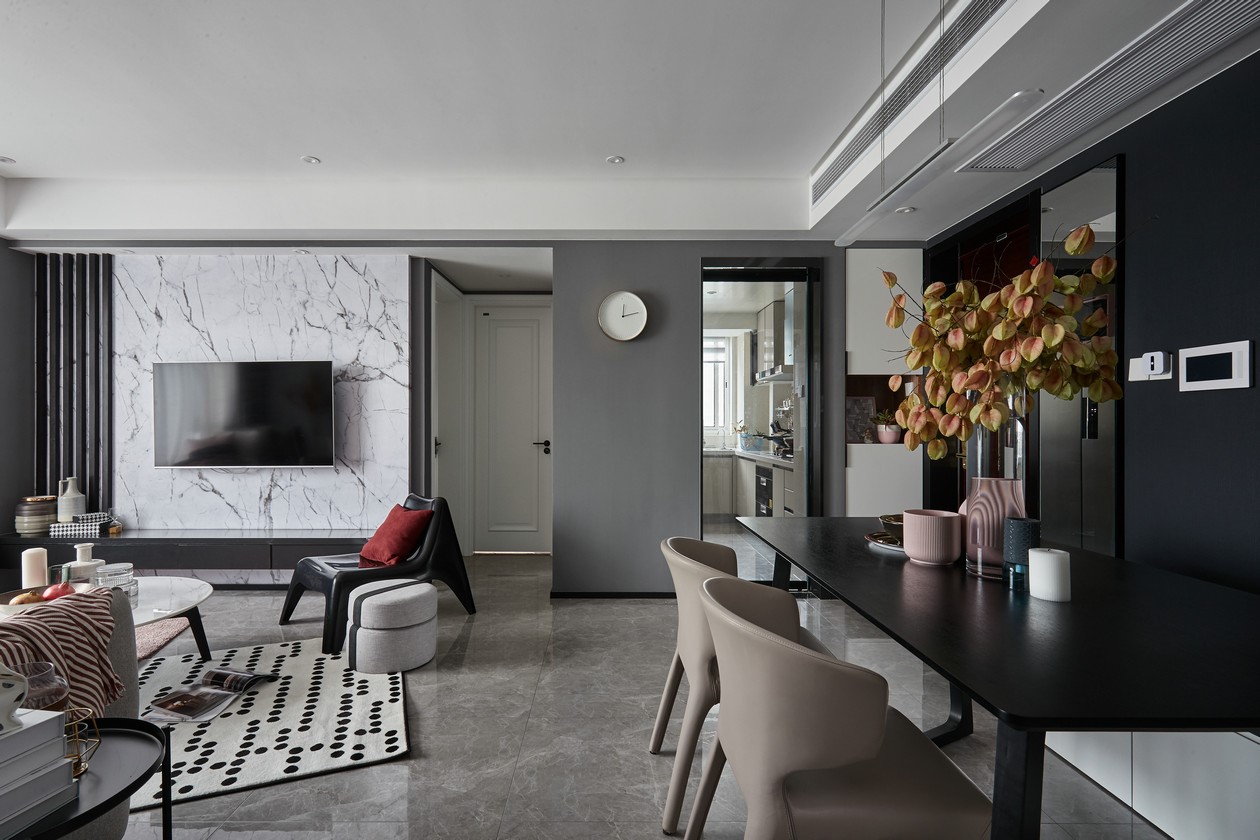 集成墙板轻奢装修